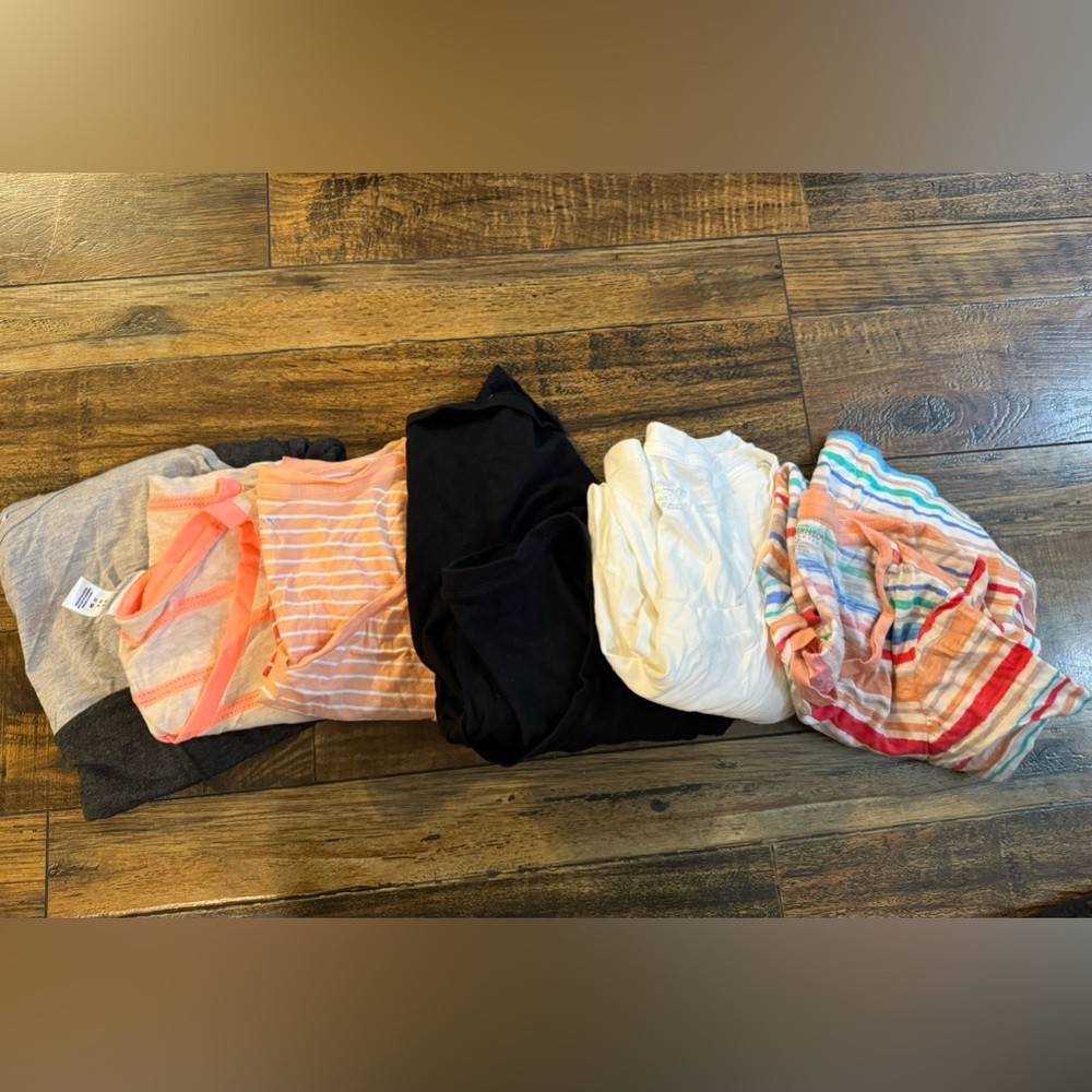 Motherhood Maternity Lot